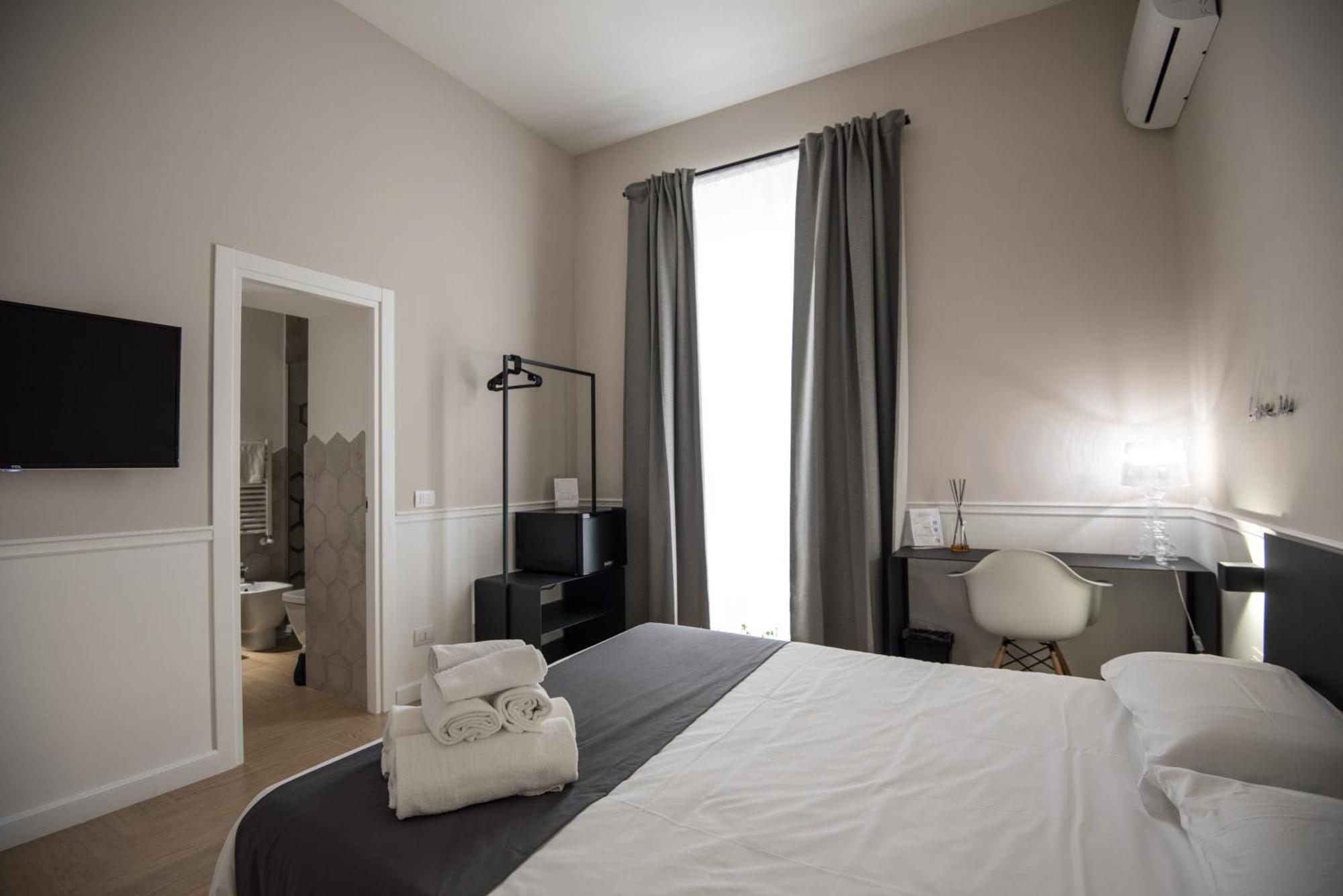 Five Boutique Rooms Neapel Exterior foto