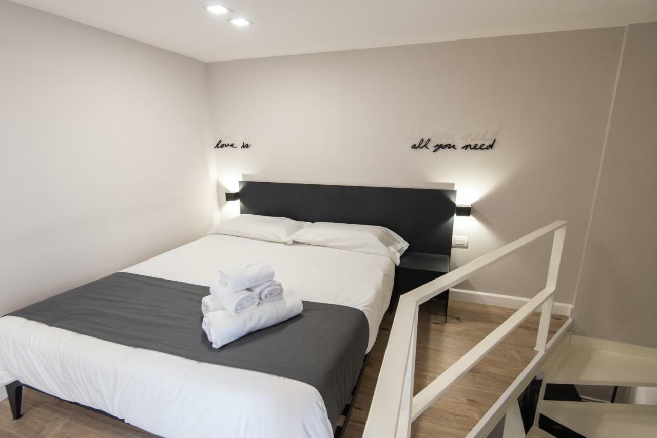 Five Boutique Rooms Neapel Exterior foto